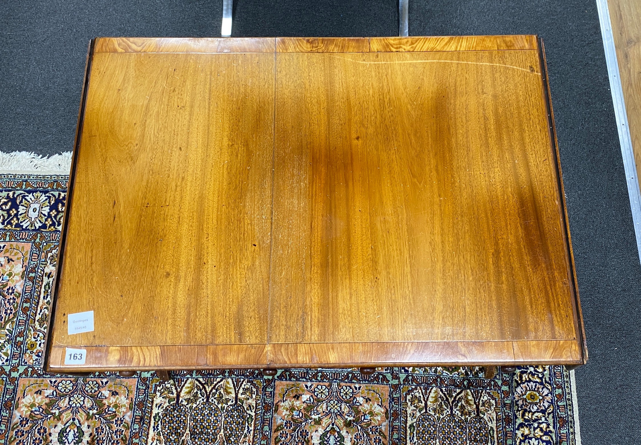 A Regency mahogany and satinwood banded sofa table, width 86cm, depth 60cm, height 67cm